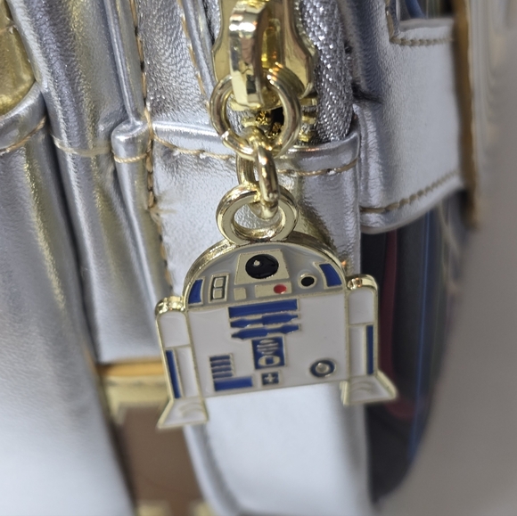 Loungefly star wars c-3po glow in dark mini backpack nwt - Picture 7 of 9